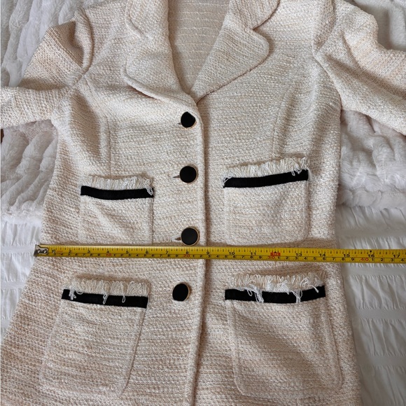 St. John Cream Textured Blazer with Black Accents - Picture 10 of 12